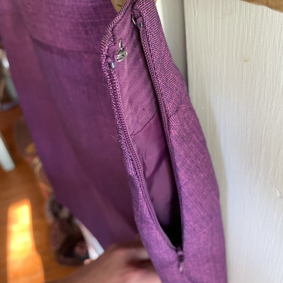 NWOT!Gorgeous The Limited Skirt! - Picture 5 of 6